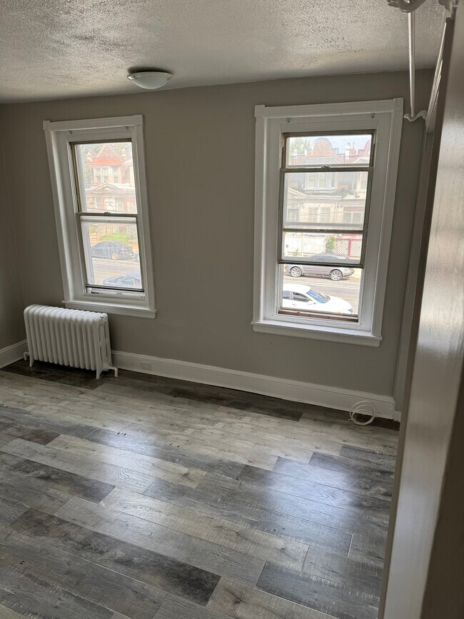 Foto del edificio - 646 E Allegheny Ave