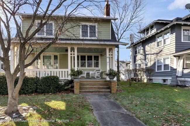 Building Photo - 413 5th Ave