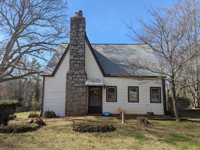 Building Photo - 2601 Semmes St