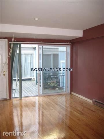 Primary Photo - 49 Symphony Rd