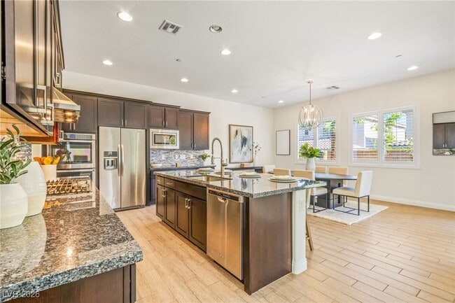 Foto del edificio - 3210 Mura Del Prato Ave