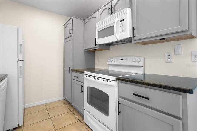 Foto del edificio - 7337 Cedar Creek Ct