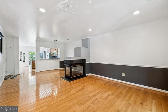 Building Photo - 1541 Northern Neck Dr