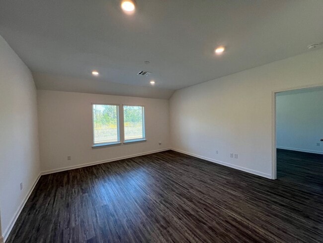 Building Photo - 7759 Joe Lynn Trails