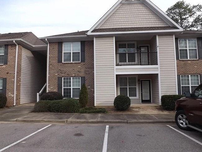 Building Photo - 212 Fountainhead Ln