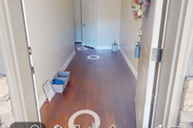 Foto del edificio - Female Housing Available in Saratoga Springs - Regular Room & Basement Suite!