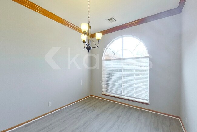 Foto del edificio - 3101 NE 130th St