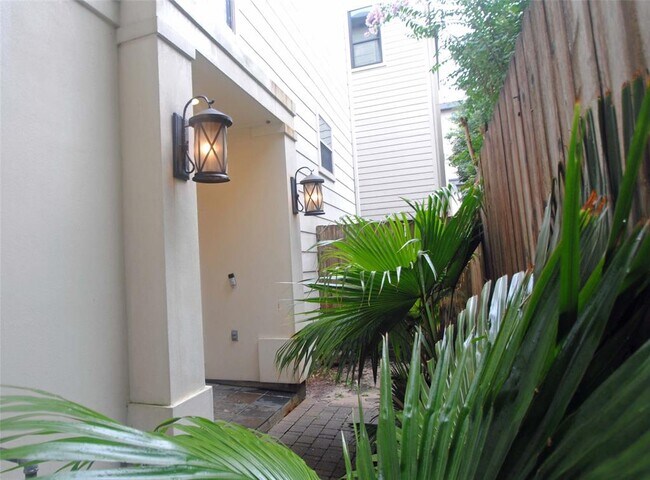 Foto del edificio - 230 Detering St