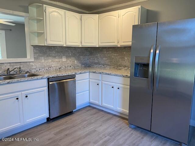 Foto del edificio - 827 Hillsborough Ave