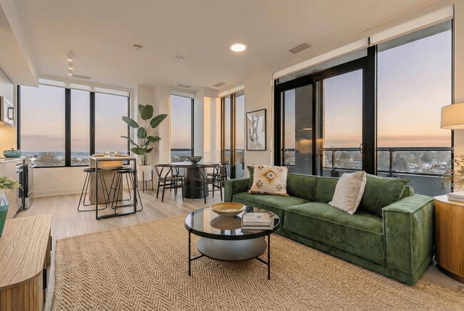 Building Photo - 500 Upper Wellington