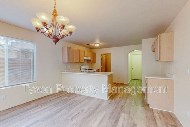 Foto del edificio - 6316 Dante Ln NW