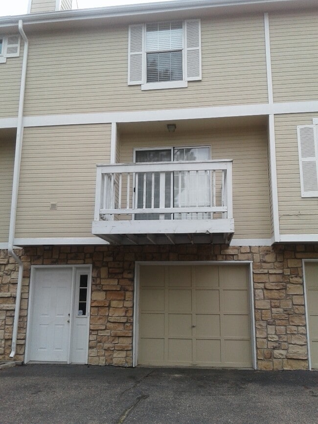 Building Photo - 4050 S Richfield Way