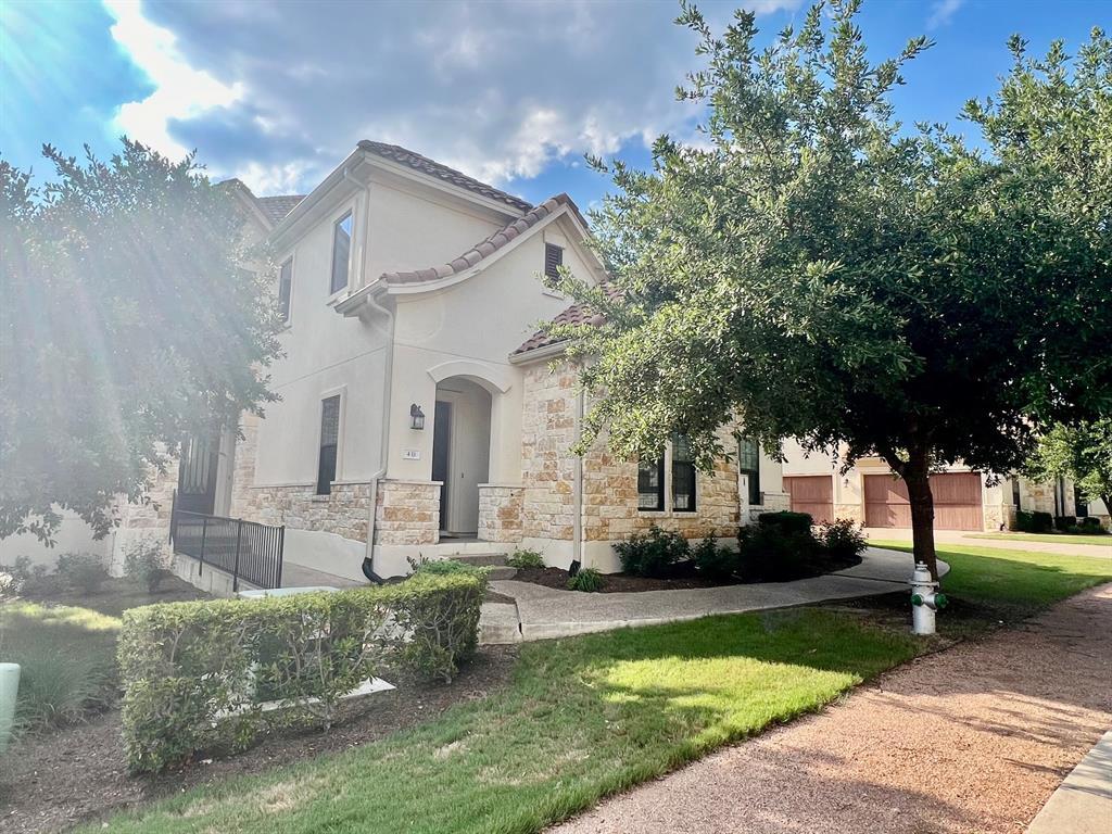 Primary Photo - 2210 University Club Dr
