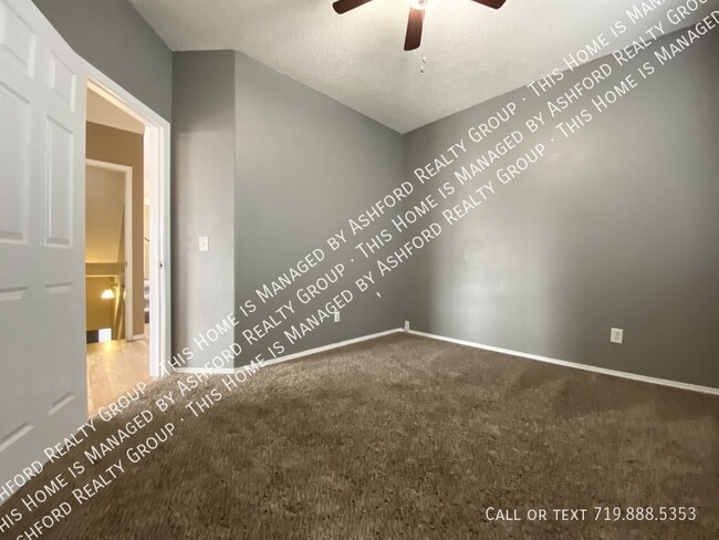 Building Photo - 6667 Snowy Range Dr