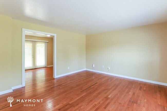 Building Photo - Spacious 3 bedroom in Kansas City, MO