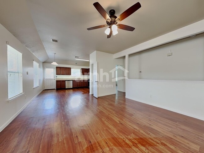 Building Photo - 6034 Brenwood Trails Ln