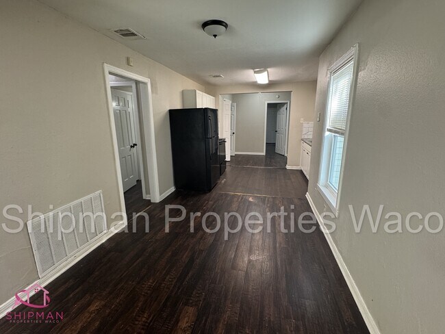 Foto del edificio - 3921 Cumberland Ave