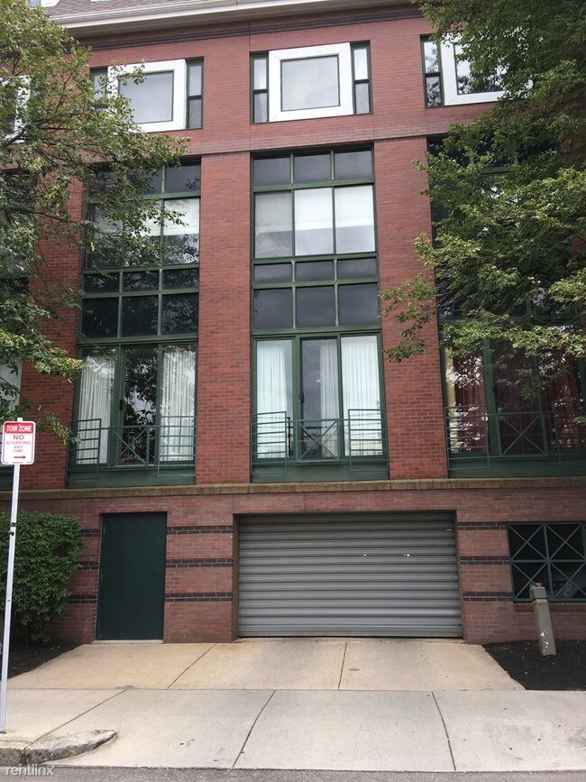 Foto del edificio - 1 br, 1 bath  - 59 Brainerd Rd Apt 406