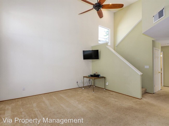 Building Photo - 3 br, 2.5 bath House - 905 Country Run Dr