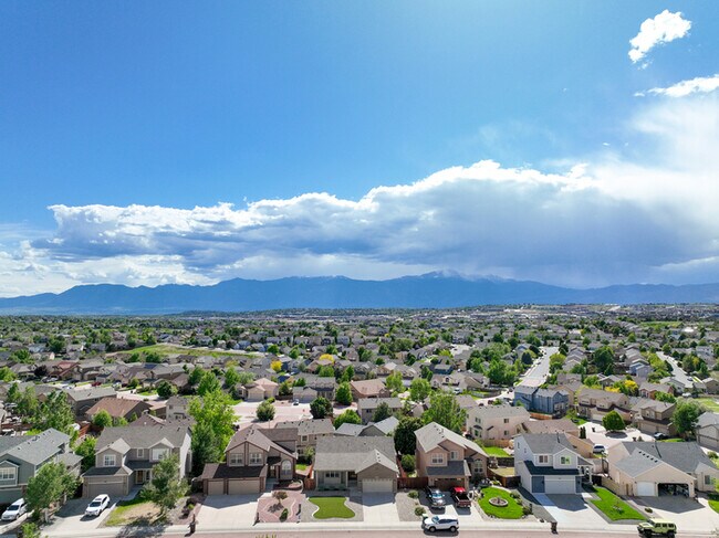 Building Photo - 3925 Roan Drive Colorado Springs, CO 80922