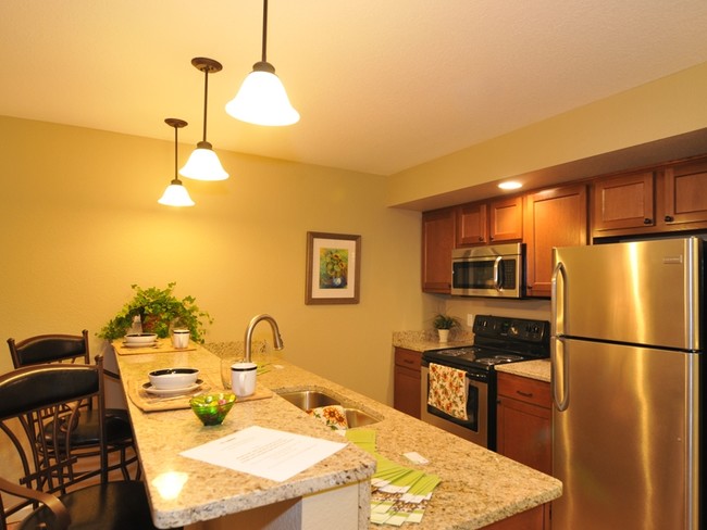 Kitchen - Ivy Terrace Senior Residences