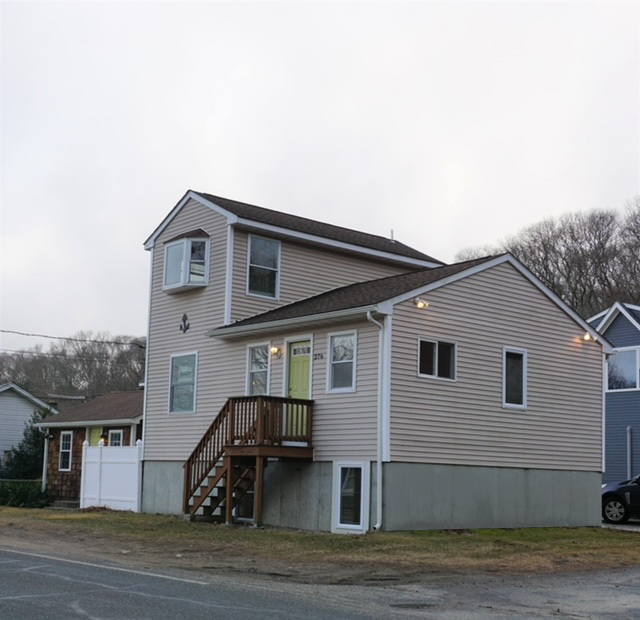 Middlebrisge Road entrance - 276 Middlebridge Rd