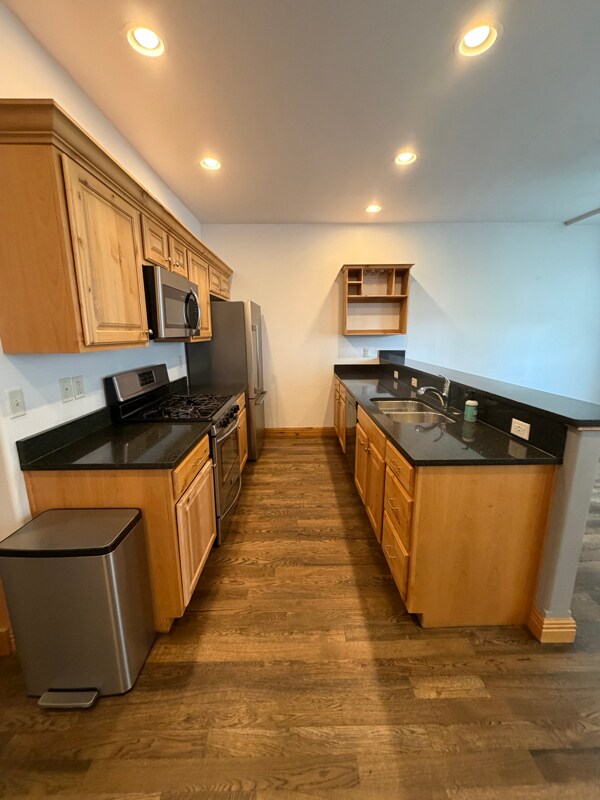 Foto del edificio - 905 Saxon Way