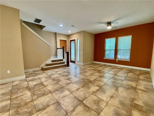 Foto del edificio - 4633 Mattie St