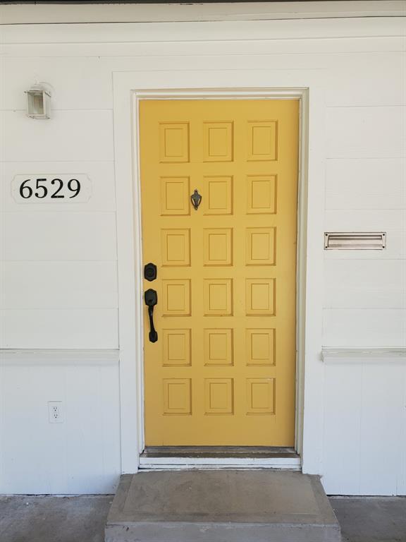 Foto del edificio - 6529 Westview Dr