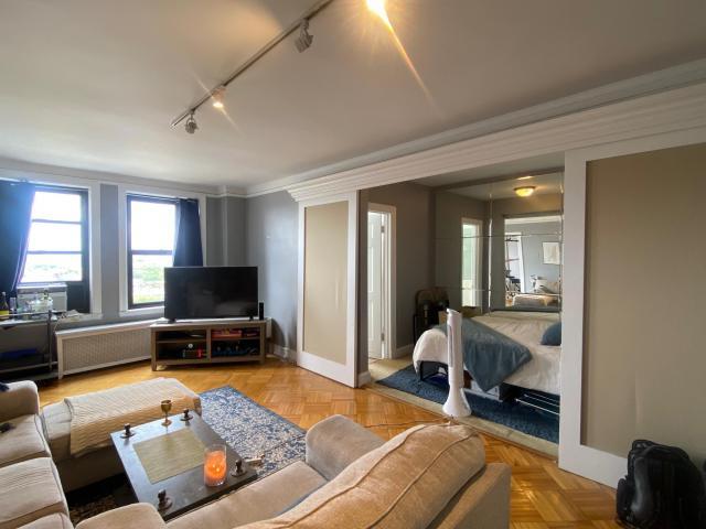 Building Photo - 1 bedroom in Chicago IL 60614