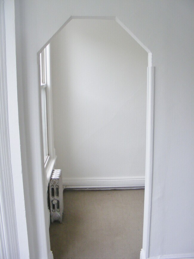 small office off of bedroom - 405 17th St