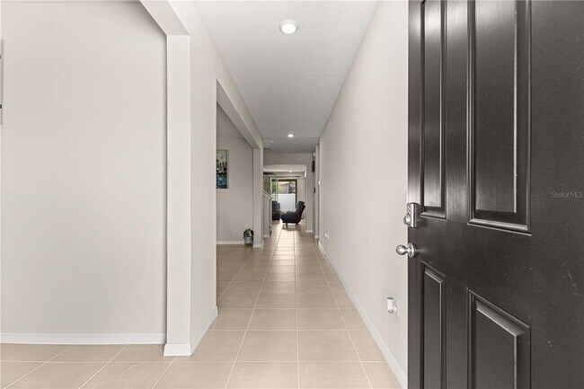 Building Photo - 8142 SW 59th Ave