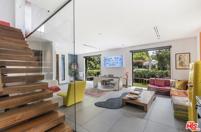 Foto del edificio - 3331 Caroline Ave
