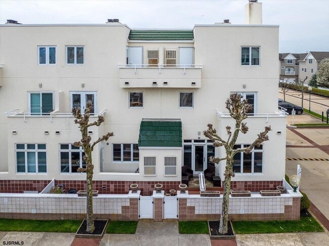 Foto del edificio - 7701 Atlantic Ave