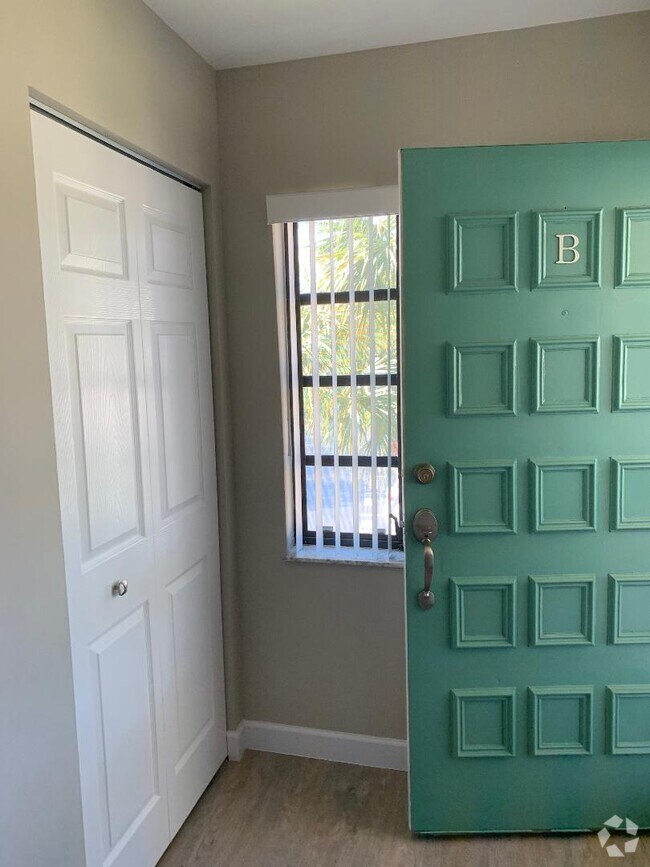 Glades of Boca Lago Apartments under 2,500 Boca Raton, FL 4