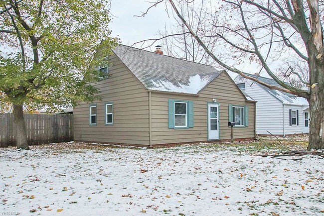 Foto del edificio - 369 E 232nd St