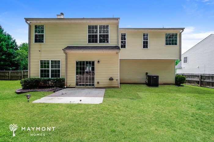 Foto del edificio - Spacious 3-Bedroom Home in Sterling Lakes
