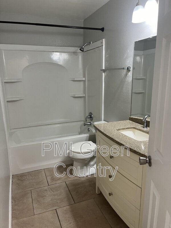 Foto del edificio - 618 N Fairland Ave