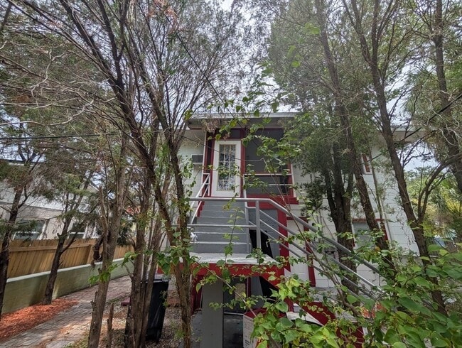 Photo - 407 Engman St-Unit B Apartment