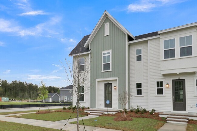 Building Photo - 268 Symphony Ave