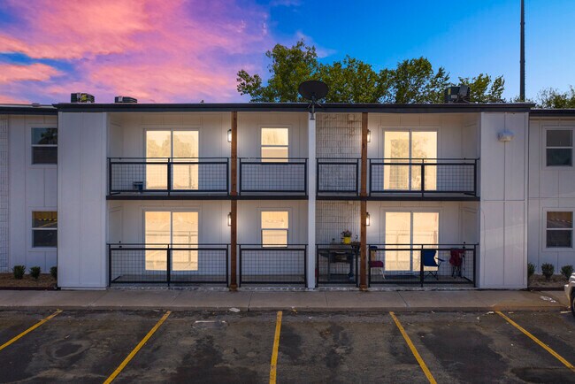 Building Photo - Legacy at 51st Luxury Apartments