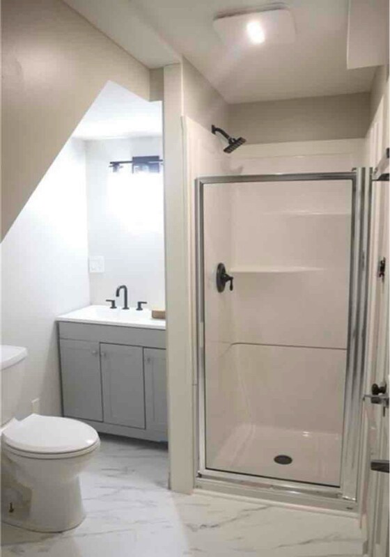 Foto del edificio - 403 Middletown Ave