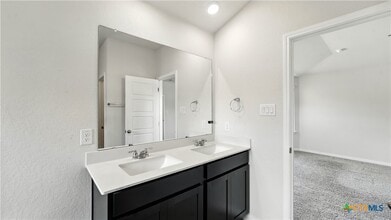Building Photo - 3154 Charyn Wy