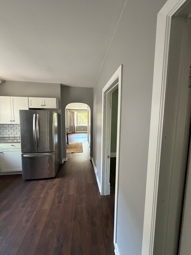 Building Photo - 47 Abbottsford Pl
