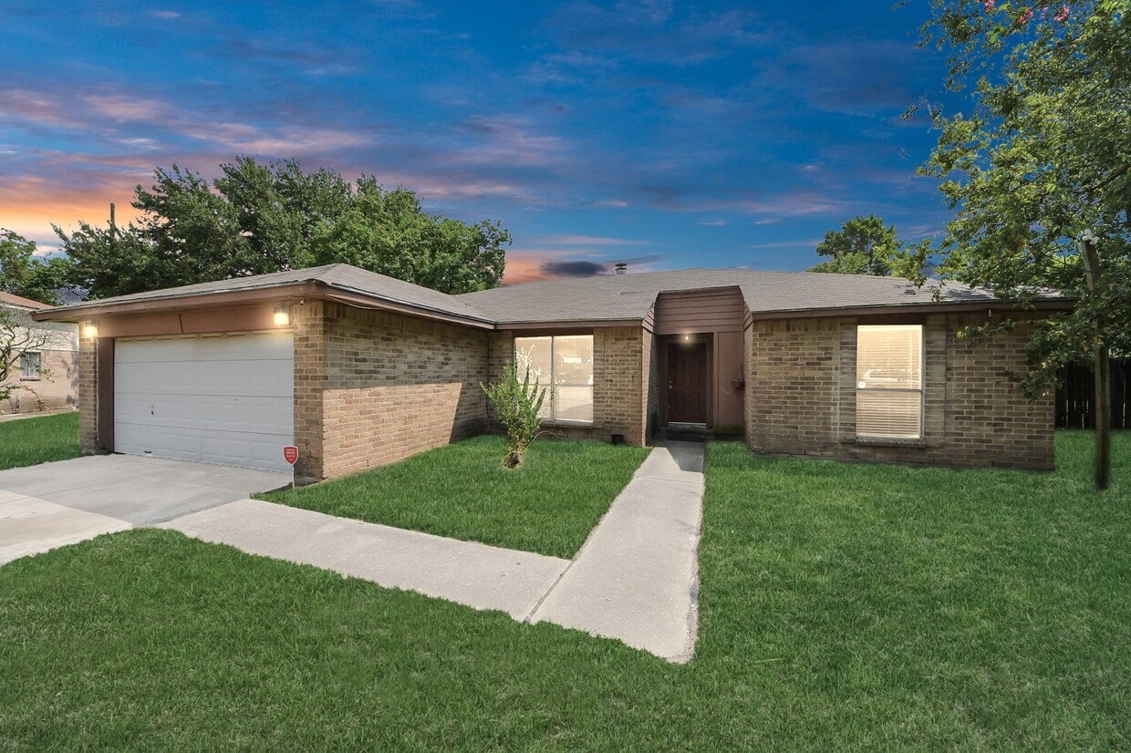 Primary Photo - 7503 Roaring Springs Dr