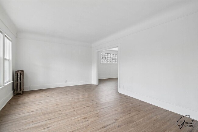 Foto del edificio - 2433/2435 Pasadena St. -  Missouri Residential Rentals LLC