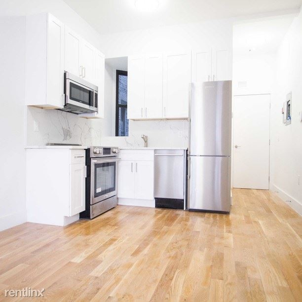 Building Photo - 1063 Bedford Ave
