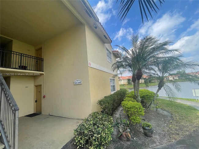 Building Photo - 1283 SW 46th Ave
