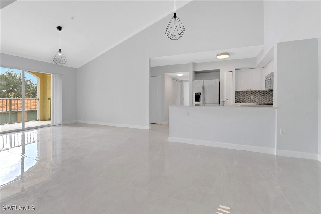 Foto principal - 1210 Wildwood Lakes Blvd