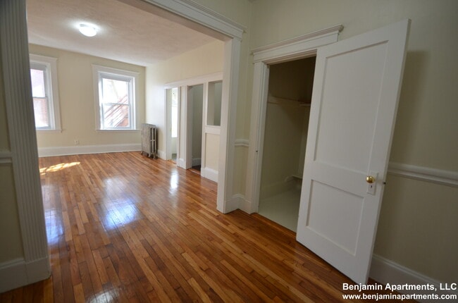 Building Photo - 1334 Commonwealth Ave